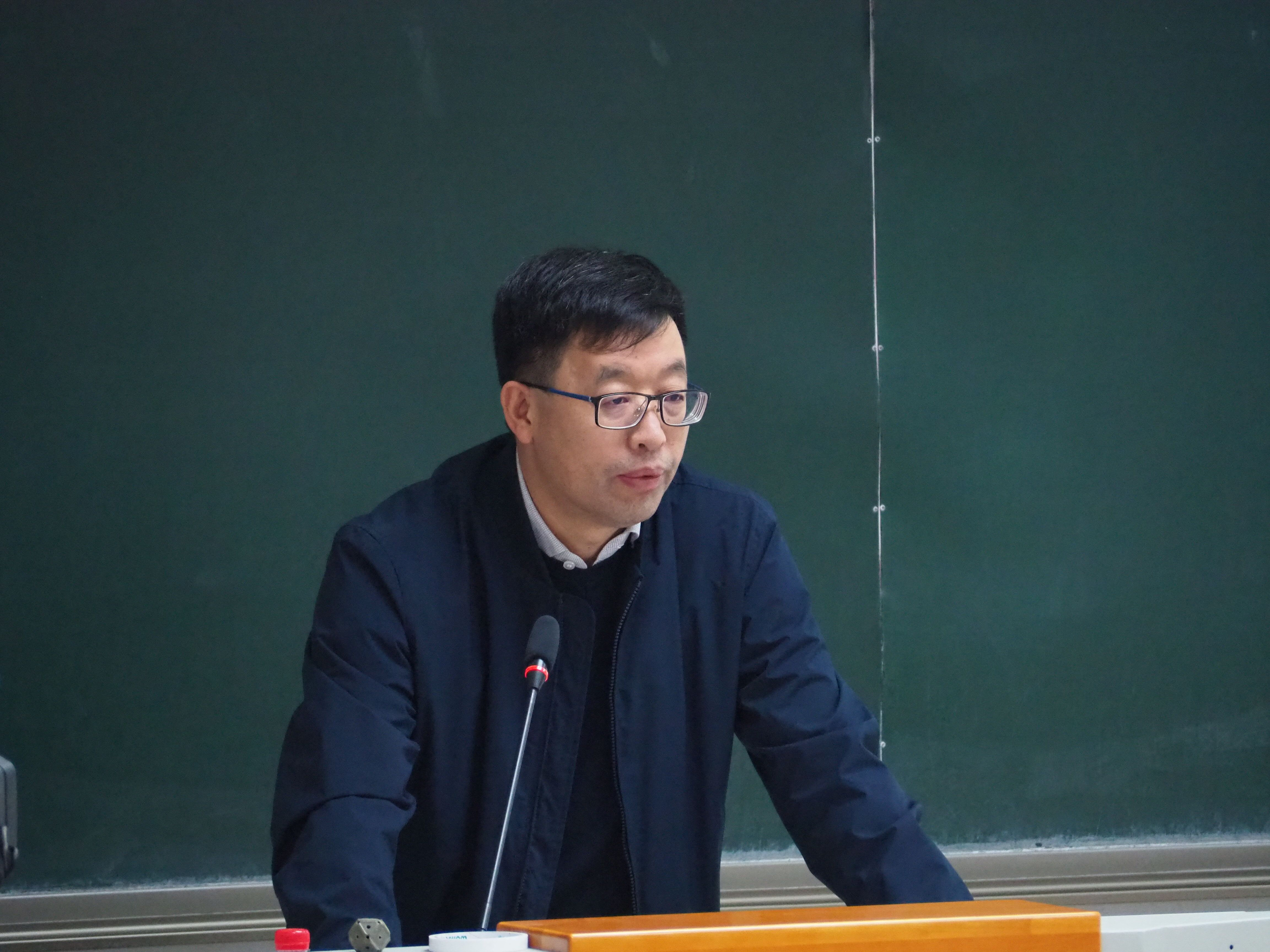 赵国华副董事长《形势与政策》指导211110-0.jpg