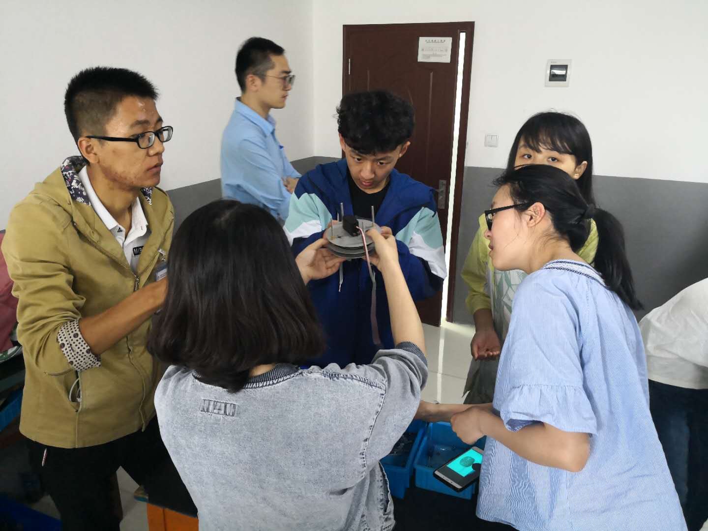 微信图片_20180515165540.jpg